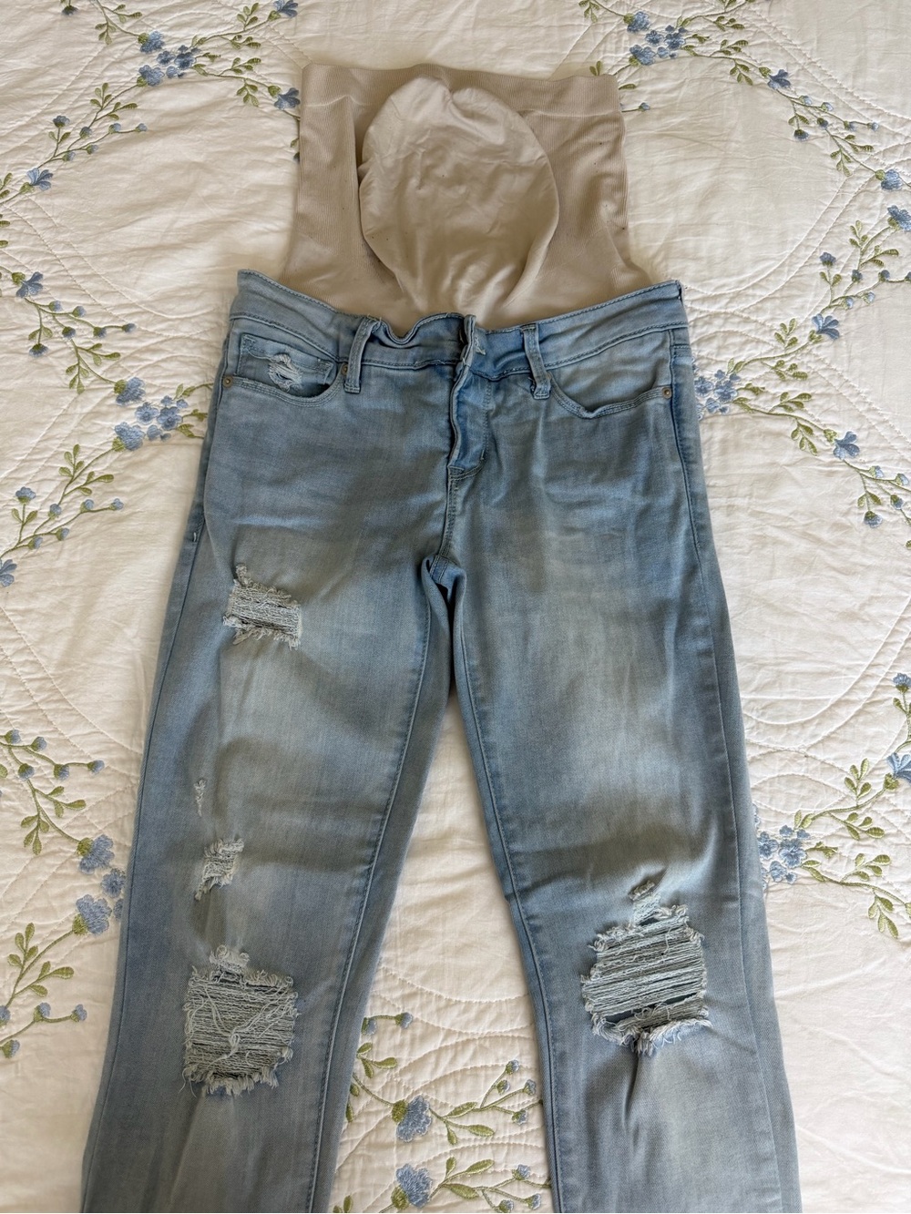 Blanqi Maternity Jeans - Picture 3 of 3